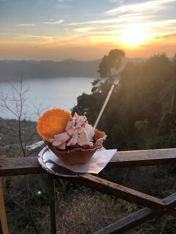 Isola Sul Lago Nemi Zewnętrze zdjęcie
